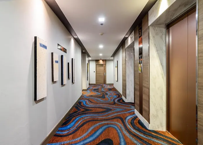 Citrus Sukhumvit 11 By Compass Hospitality